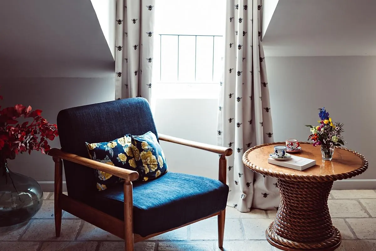 Maison Saintonge Otel 4*